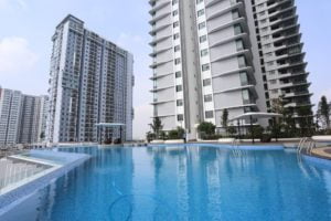 Bể bơi chung cư The Zen Gamuda