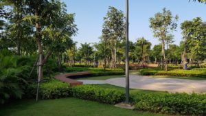 Cây xanh, khu vui chơi trong công viên gamuda
